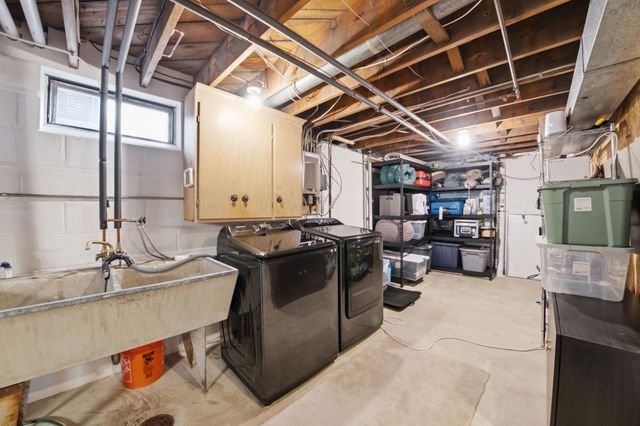 5324 Horizon Drive NE, Fridley, MN 55421