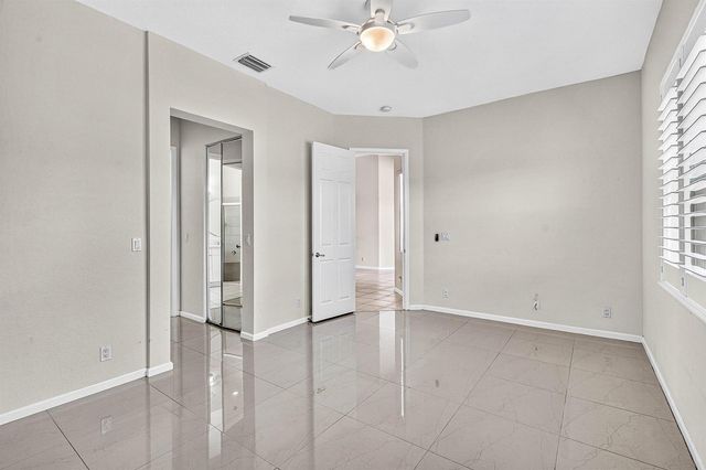8891 Via Tuscany Drive, Boynton Beach, FL 33472
