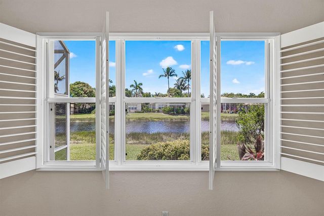 8891 Via Tuscany Drive, Boynton Beach, FL 33472