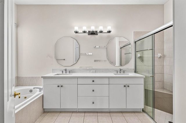 8891 Via Tuscany Drive, Boynton Beach, FL 33472