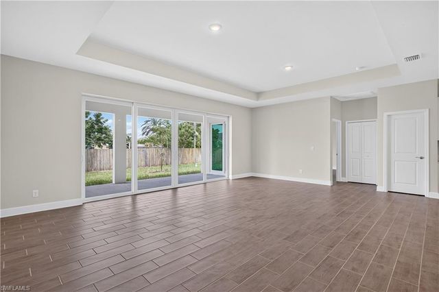 1911 NW 1st PL, Cape Coral, FL 33993