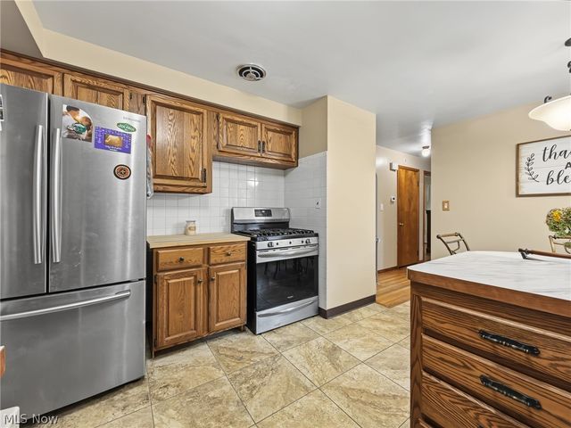 553 Judith Lane, Struthers, OH 44471