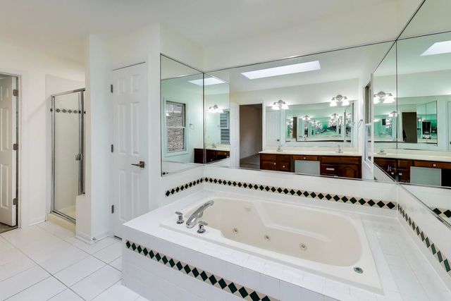 325 N Water Street 325, Batavia, IL 60510