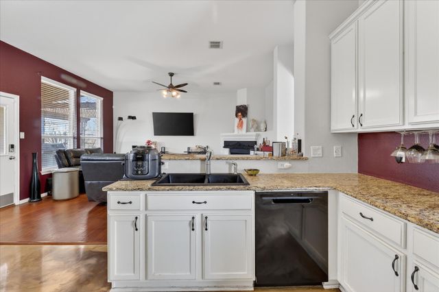 2501 Blossom Trail, Mansfield, TX 76063