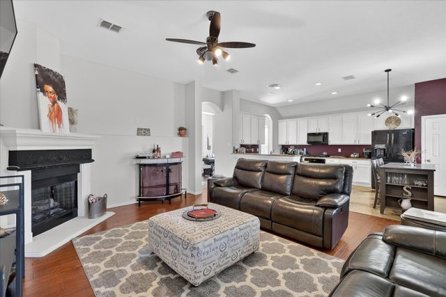 2501 Blossom Trail, Mansfield, TX 76063