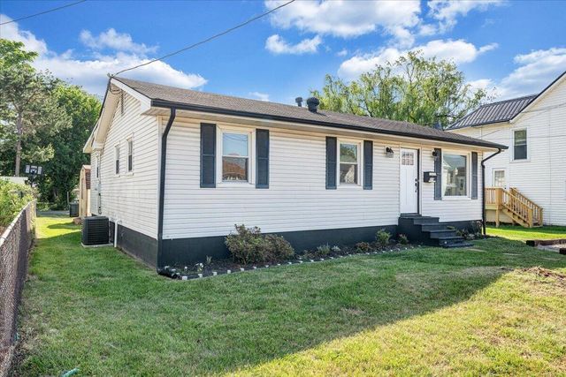 314 White ST, Salem, VA 24153