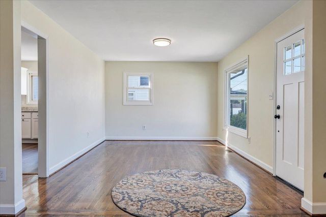 314 White ST, Salem, VA 24153