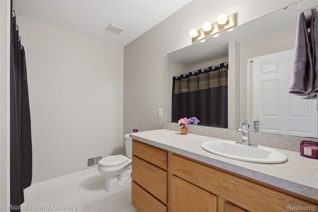 14844 Santa Anita Avenue, Livonia, MI 48154
