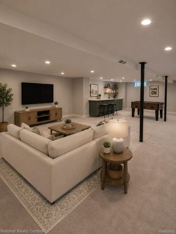 14844 Santa Anita Avenue, Livonia, MI 48154