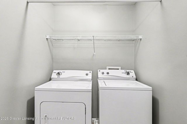 617 Worthington Drive, Lansing, MI 48906