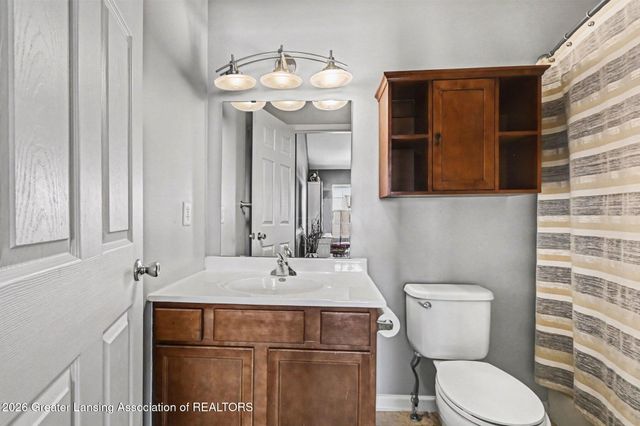 617 Worthington Drive, Lansing, MI 48906