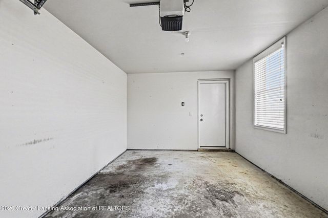 617 Worthington Drive, Lansing, MI 48906