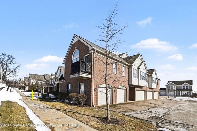 617 Worthington Drive, Lansing, MI 48906