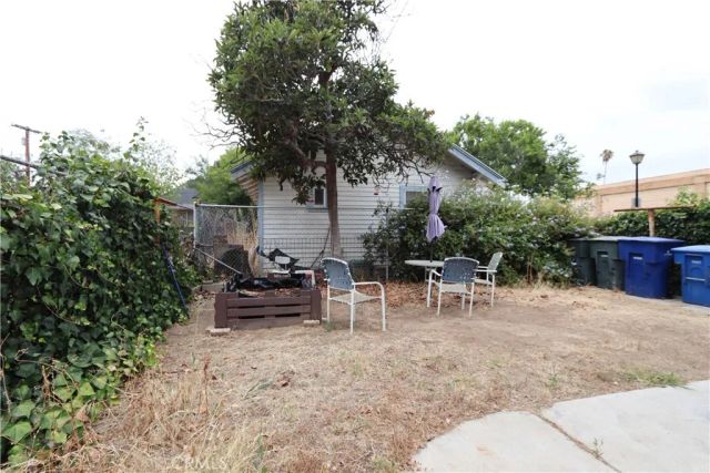 3907 Chestnut Street, Riverside, CA 92501