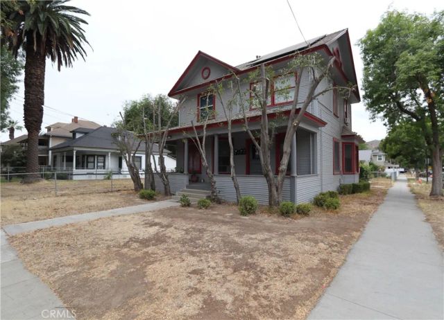 3907 Chestnut Street, Riverside, CA 92501