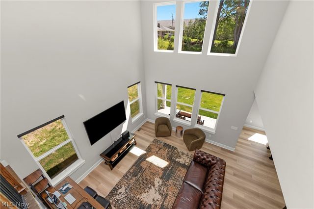 9235 Ledge View Terrace, Broadview Heights, OH 44147