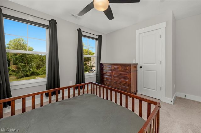 9235 Ledge View Terrace, Broadview Heights, OH 44147