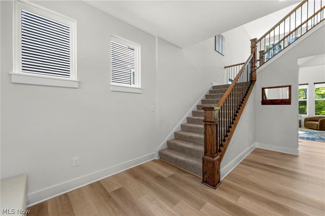 9235 Ledge View Terrace, Broadview Heights, OH 44147