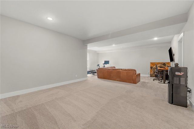 9235 Ledge View Terrace, Broadview Heights, OH 44147