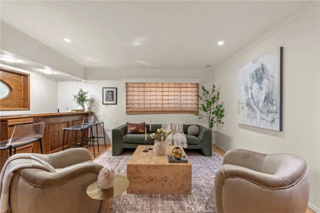 22548 Waterbury Street, Woodland Hills, CA 91364