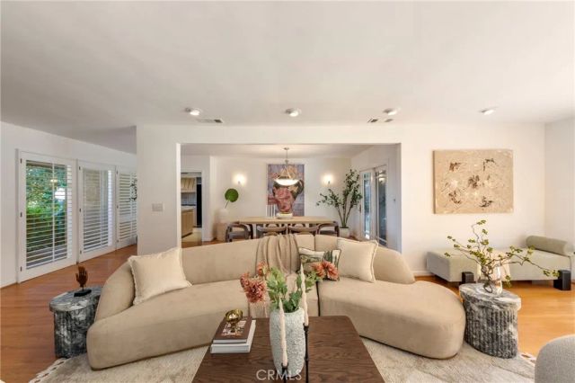 22548 Waterbury Street, Woodland Hills, CA 91364