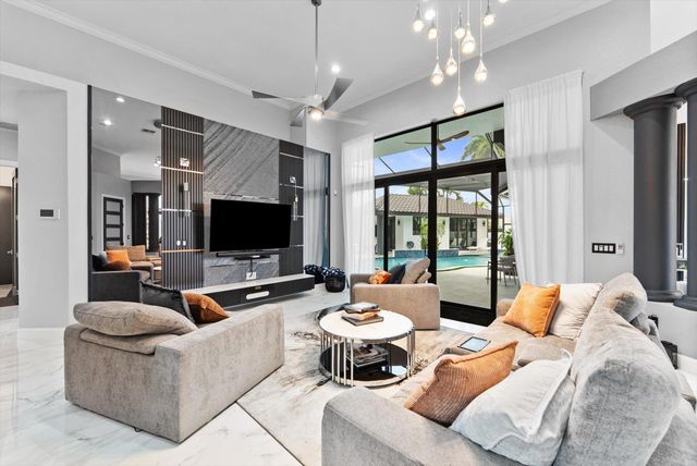 10563 Stonebridge Boulevard, Boca Raton, FL 33498