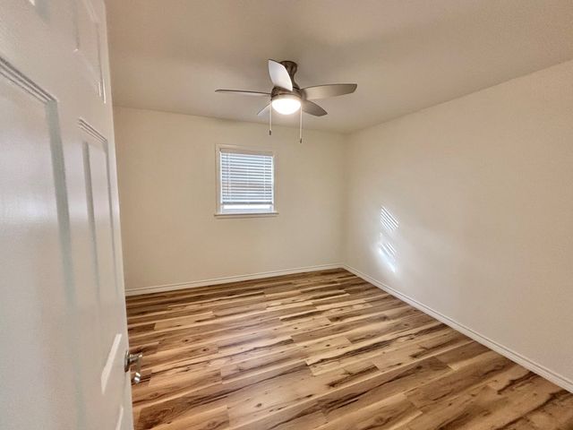 1214 E 18th St, Big Spring, TX 79720