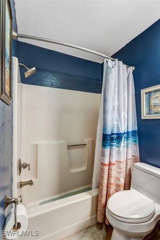 3180 Seasons WAY 907, Estero, FL 33928