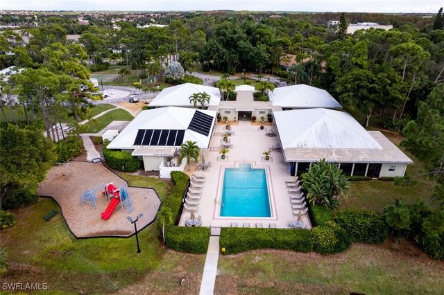 3180 Seasons WAY 907, Estero, FL 33928