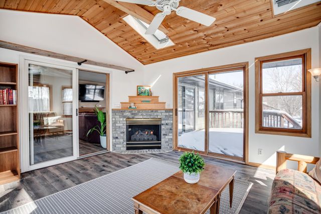 2722 Vale Crest Road, Crystal, MN 55422