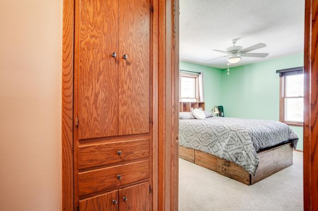 2722 Vale Crest Road, Crystal, MN 55422