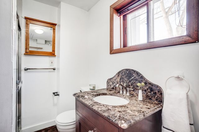 2722 Vale Crest Road, Crystal, MN 55422