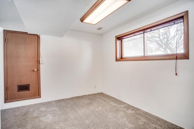 2722 Vale Crest Road, Crystal, MN 55422