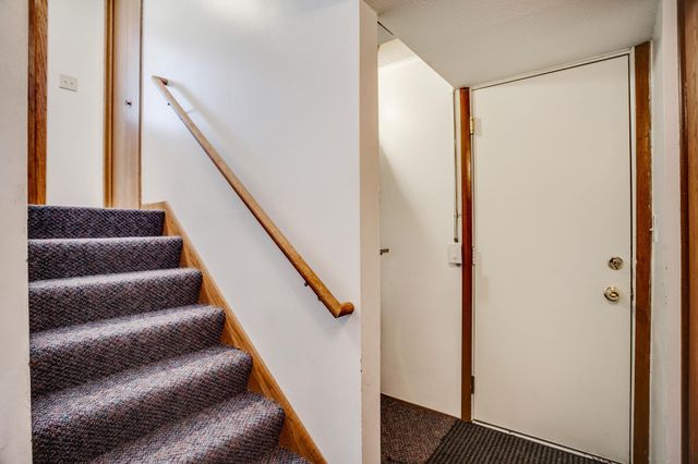 2722 Vale Crest Road, Crystal, MN 55422