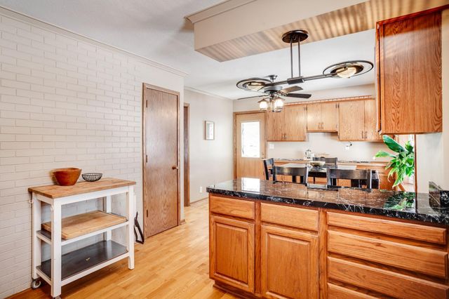 2722 Vale Crest Road, Crystal, MN 55422