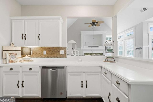 1041 Bridge Mill Avenue, Canton, GA 30114