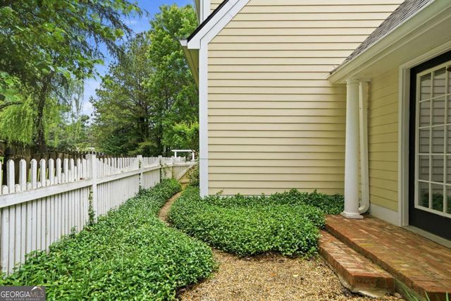 1041 Bridge Mill Avenue, Canton, GA 30114