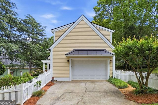 1041 Bridge Mill Avenue, Canton, GA 30114