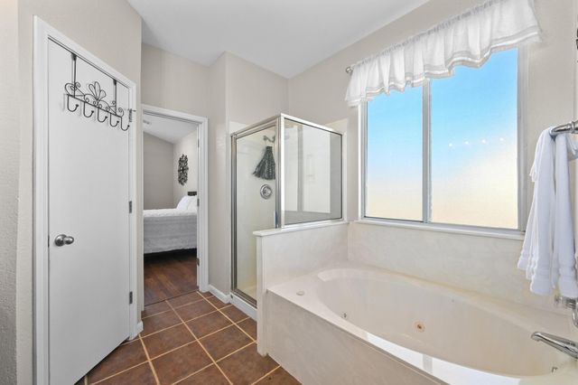 400 Tobin DR, Buda, TX 78610