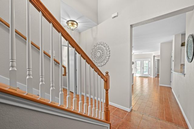 400 Tobin DR, Buda, TX 78610