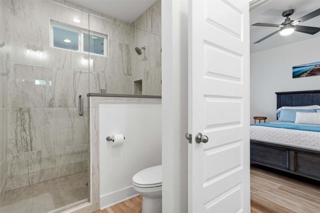 512 Palmer DR, Lago Vista, TX 78645