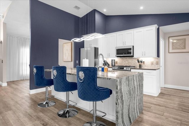 420 DOLCETTO DRIVE, Davenport, FL 33897