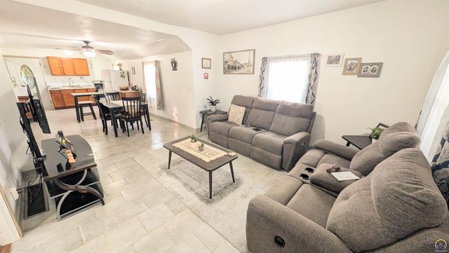 217 S Merchant, Emporia, KS 66801