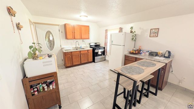 217 S Merchant, Emporia, KS 66801