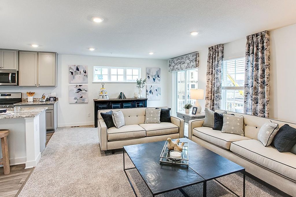 12572 Guadalcanal Circle NE C, Blaine, MN 55449