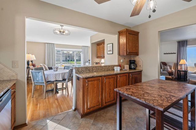 W244N6546 Westchester DRIVE, Sussex, WI 53089