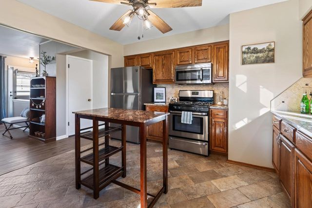 W244N6546 Westchester DRIVE, Sussex, WI 53089
