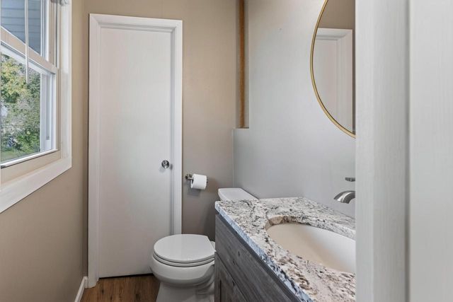W244N6546 Westchester DRIVE, Sussex, WI 53089
