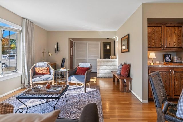 W244N6546 Westchester DRIVE, Sussex, WI 53089