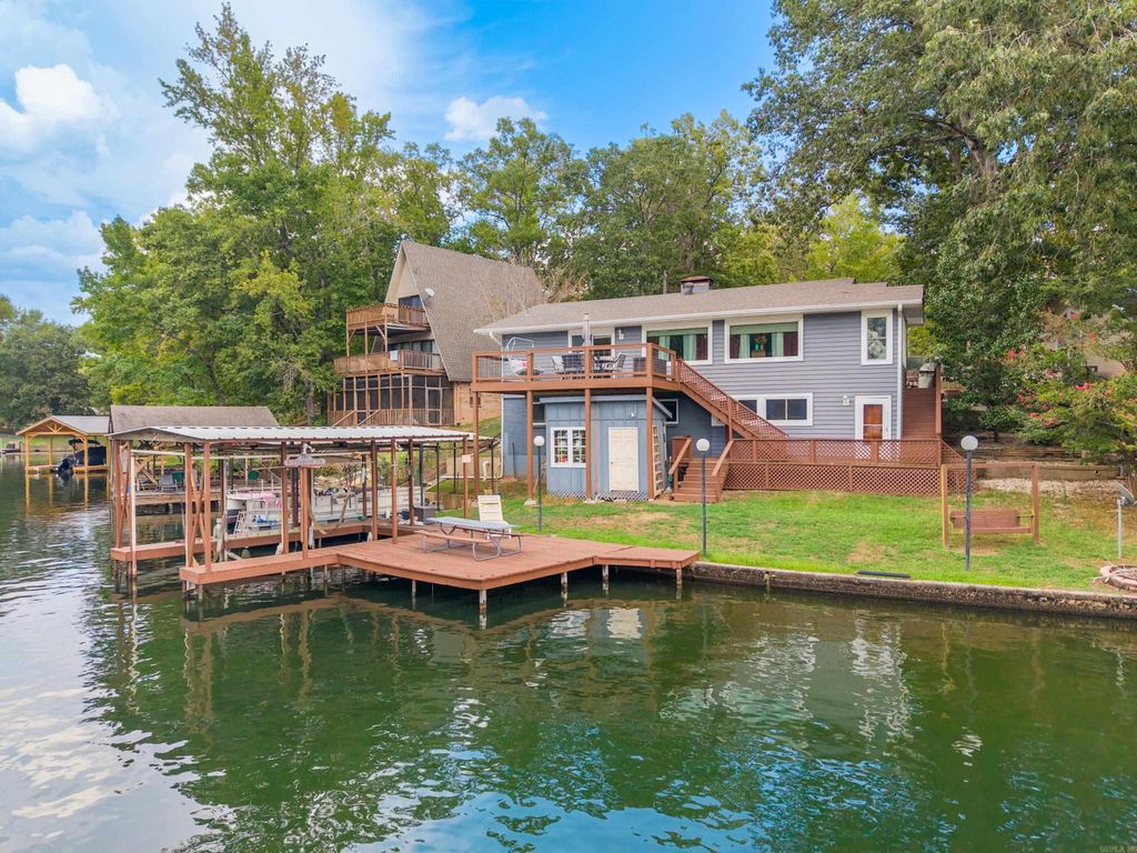 134 Riverside Drive, Hot Springs National Park, AR 71913